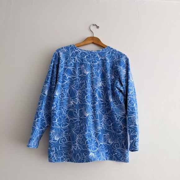D & Co. Blue and White Seashell Print Sweatshirt Size 1X - Picture 4 of 8